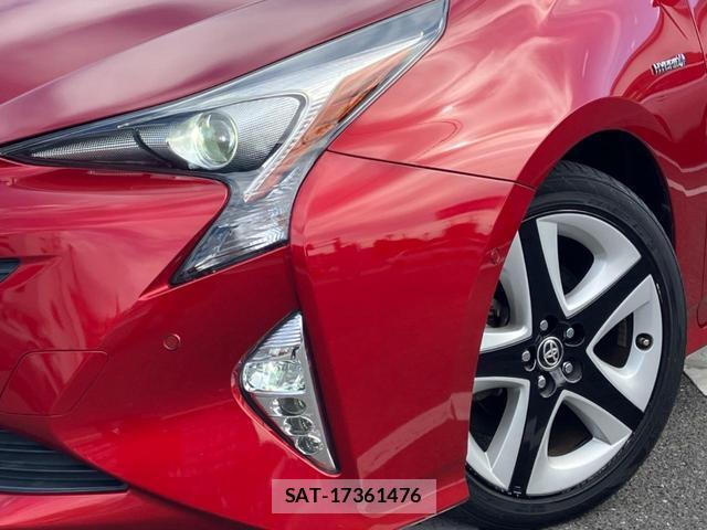 Toyota PRIUS 2016-06 8647908-12