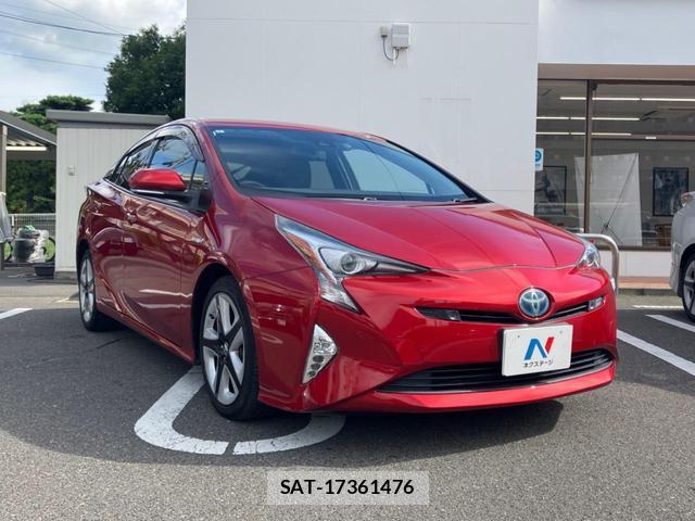 Toyota PRIUS 2016-06 8647908-16