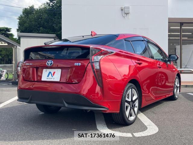 Toyota PRIUS 2016-06 8647908-17