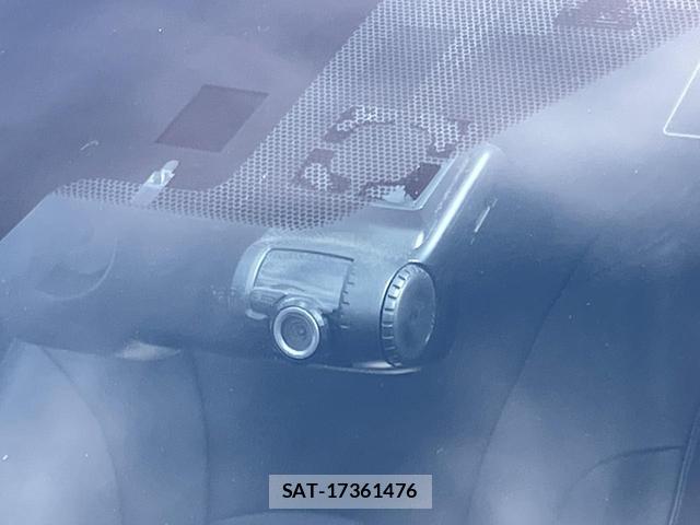 Toyota PRIUS 2016-06 8647908-6