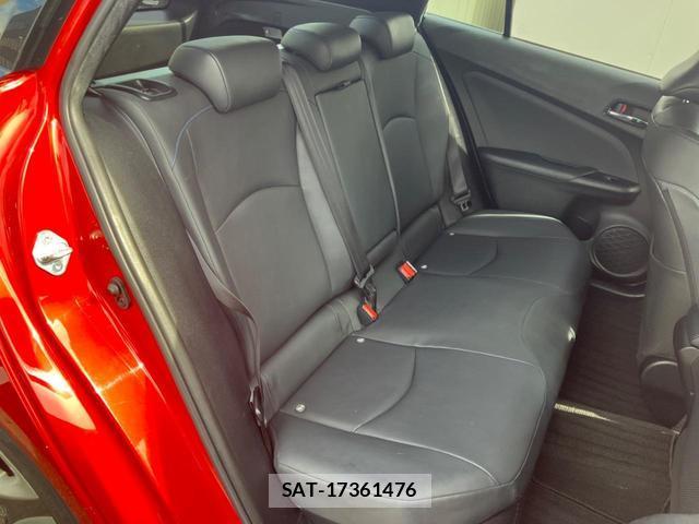 Toyota PRIUS 2016-06 8647908-9