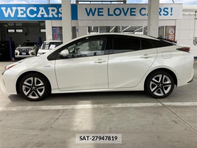 Toyota PRIUS 2016-06 8647954-1