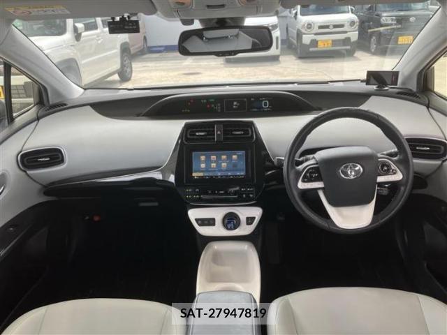Toyota PRIUS 2016-06 8647954-3