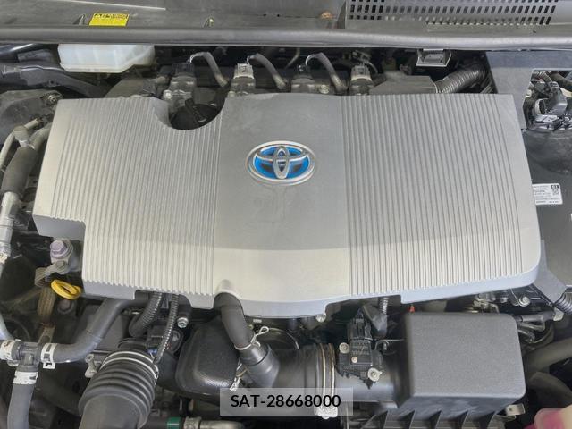 Toyota PRIUS 2017-08 8647968-17