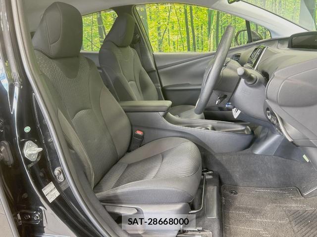 Toyota PRIUS 2017-08 8647968-7