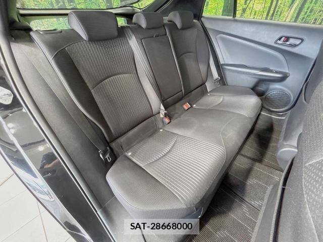 Toyota PRIUS 2017-08 8647968-8