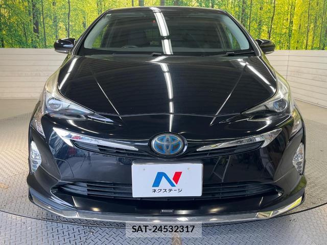 Toyota PRIUS 2016-06 8648159-11