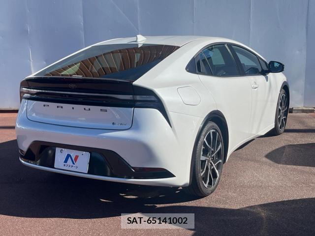 Toyota PRIUS 2025-04 8648368-16