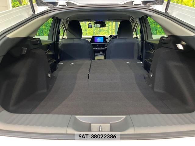 Toyota PRIUS 2026-03 8648429-9