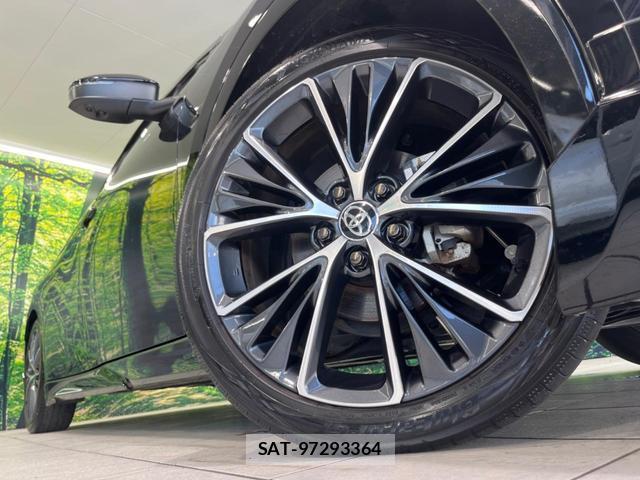 Toyota PRIUS 2024-02 8648452-12
