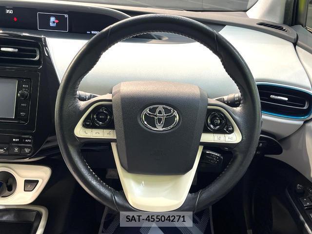Toyota PRIUS 2016-02 8648564-10
