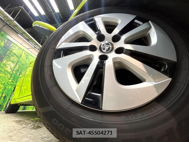 Toyota PRIUS 2016-02 8648564-12