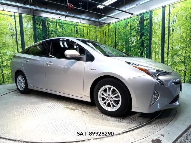 Toyota PRIUS 2016-01 8648578-15