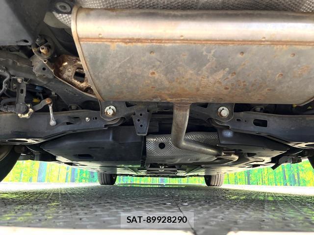 Toyota PRIUS 2016-01 8648578-18