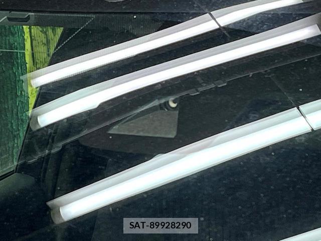 Toyota PRIUS 2016-01 8648578-2
