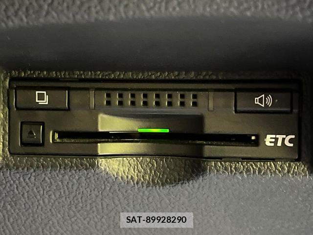 Toyota PRIUS 2016-01 8648578-6