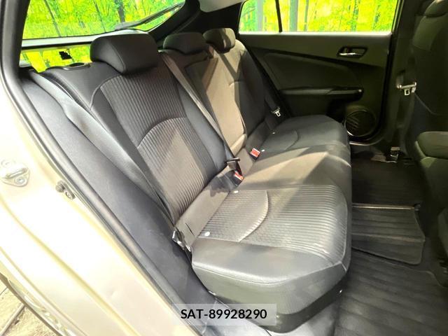 Toyota PRIUS 2016-01 8648578-8