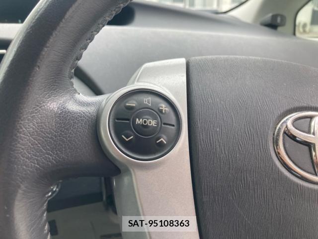 Toyota PRIUS 2009-09 8648616-14