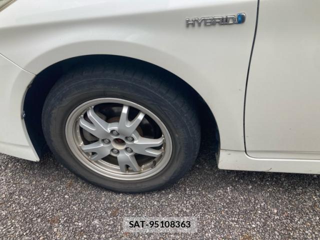 Toyota PRIUS 2009-09 8648616-5