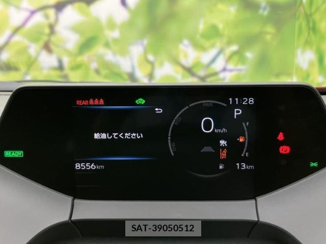 Toyota PRIUS 2023-05 8648819-13