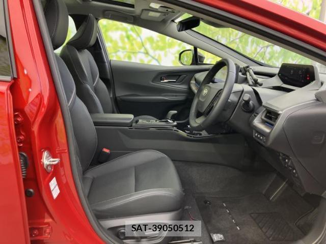 Toyota PRIUS 2023-05 8648819-3