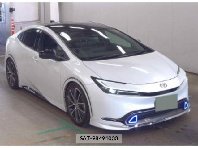 Toyota PRIUS 2023-05 8648941-0