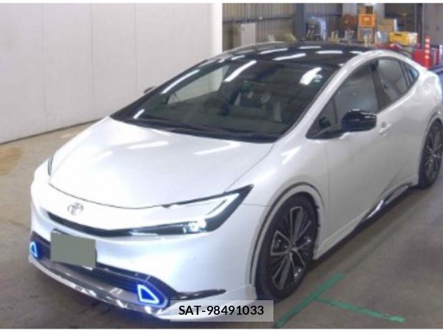 Toyota PRIUS 2023-05 8648941-3