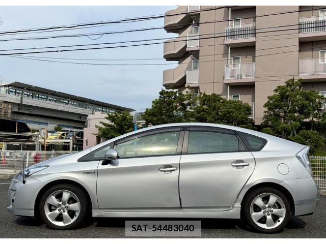 Toyota PRIUS 2009-08 8649125-9