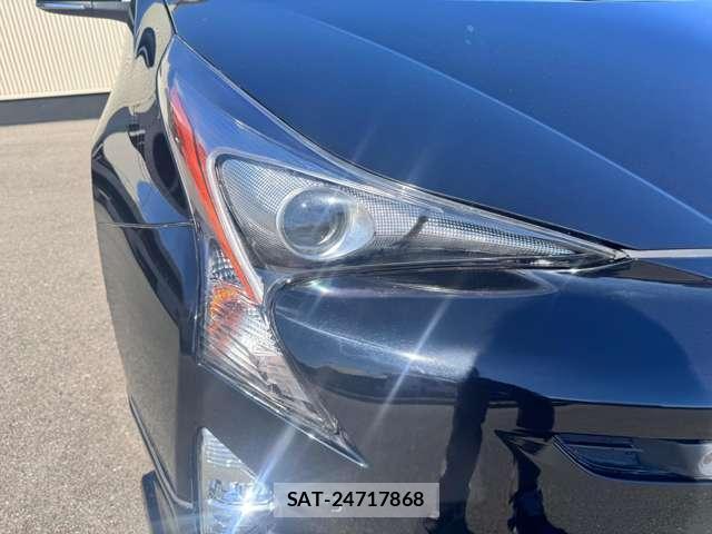 Toyota PRIUS 2016-06 8649299-12