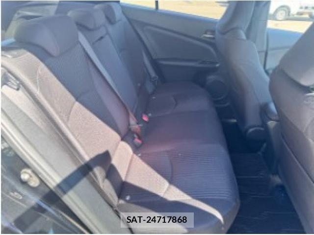 Toyota PRIUS 2016-06 8649299-17
