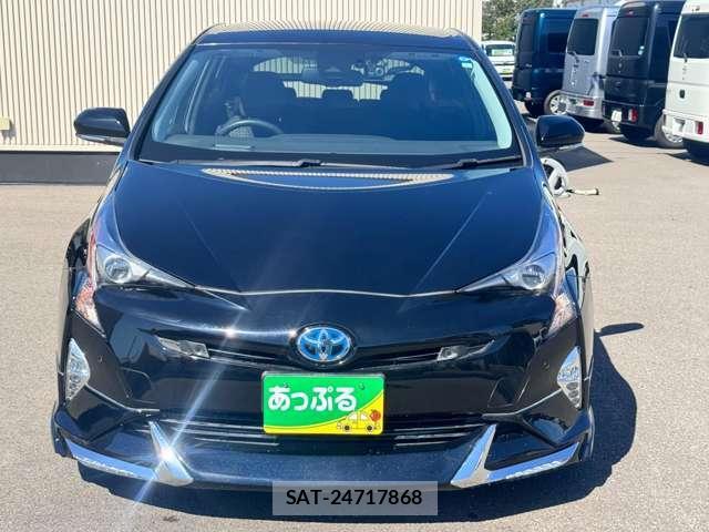 Toyota PRIUS 2016-06 8649299-2