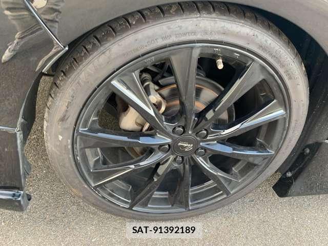 Toyota PRIUS 2017-06 8649305-15