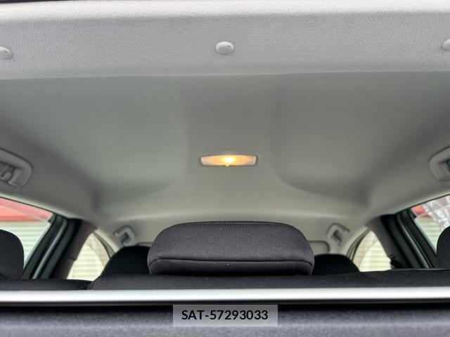 Toyota PRIUS 2020-10 8649410-16