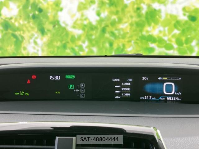 Toyota PRIUS 2019-12 8649434-13