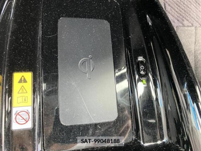 Toyota PRIUS 2019-05 8649501-12