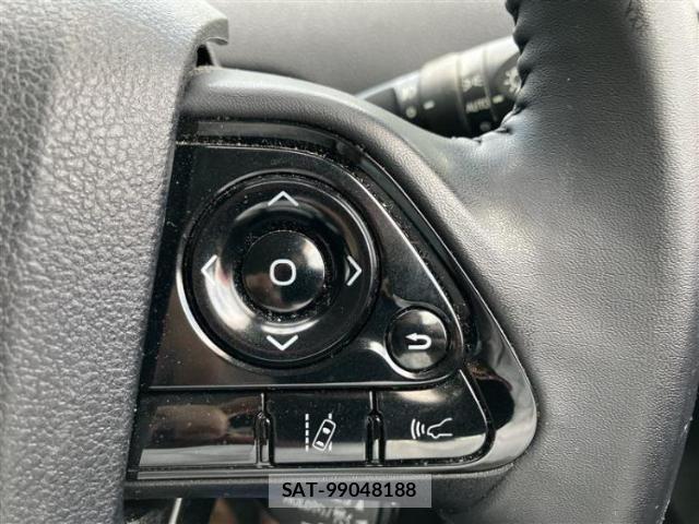 Toyota PRIUS 2019-05 8649501-14