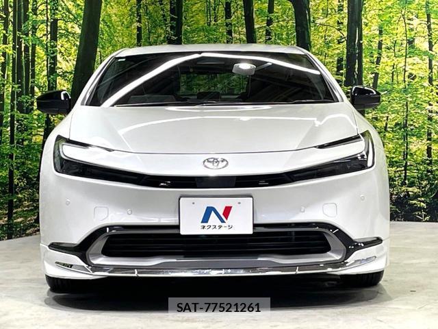 Toyota PRIUS 2023-10 8649502-14