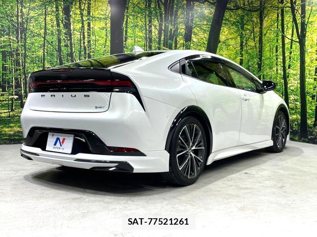 Toyota PRIUS 2023-10 8649502-17