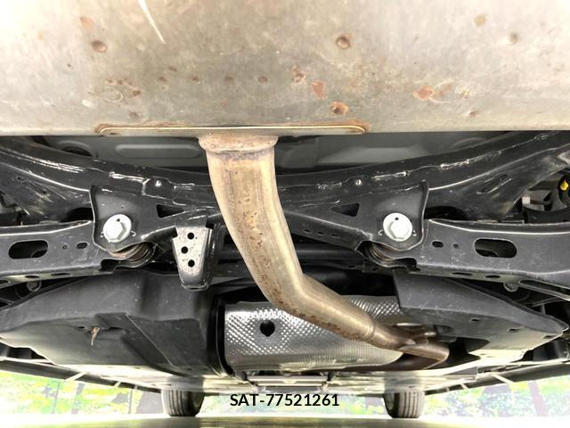 Toyota PRIUS 2023-10 8649502-19