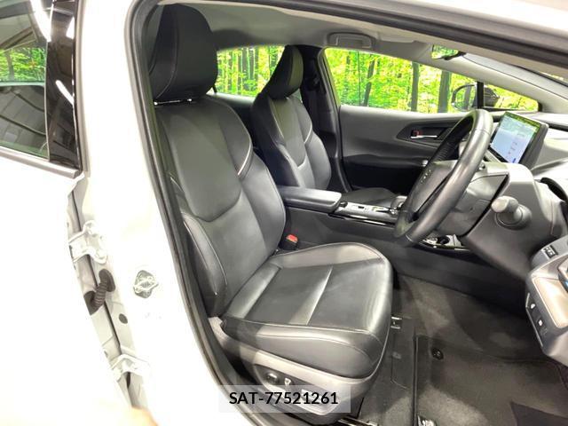 Toyota PRIUS 2023-10 8649502-8