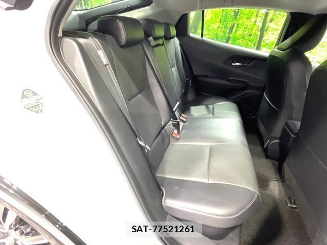 Toyota PRIUS 2023-10 8649502-9