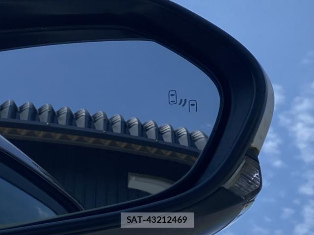 Toyota PRIUS 2016-03 8649520-12