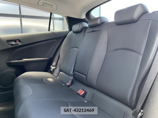 Toyota PRIUS 2016-03 8649520-18
