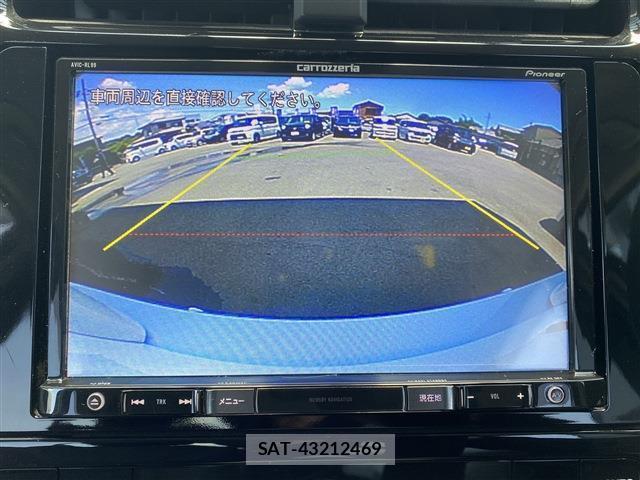 Toyota PRIUS 2016-03 8649520-3
