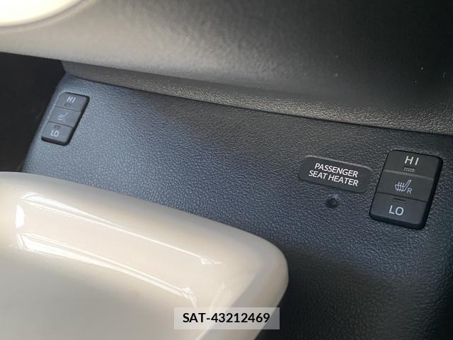 Toyota PRIUS 2016-03 8649520-7