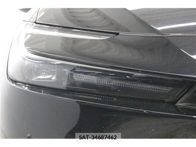 Toyota PRIUS 2024-09 8649562-13