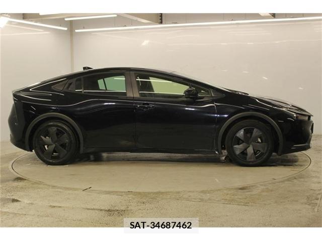 Toyota PRIUS 2024-09 8649562-5
