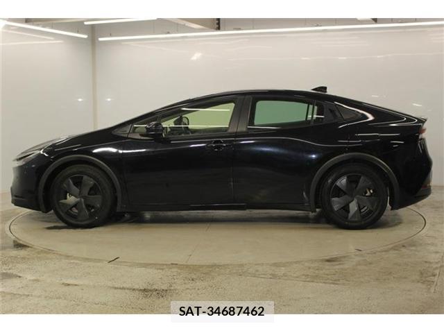 Toyota PRIUS 2024-09 8649562-9
