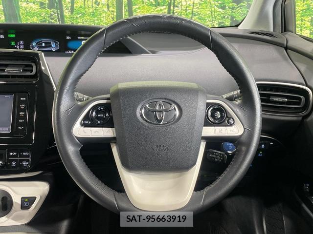Toyota PRIUS 2016-05 8649763-10