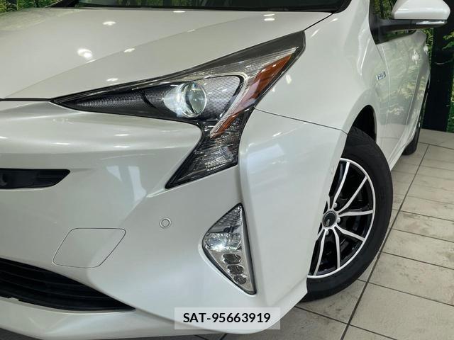 Toyota PRIUS 2016-05 8649763-11